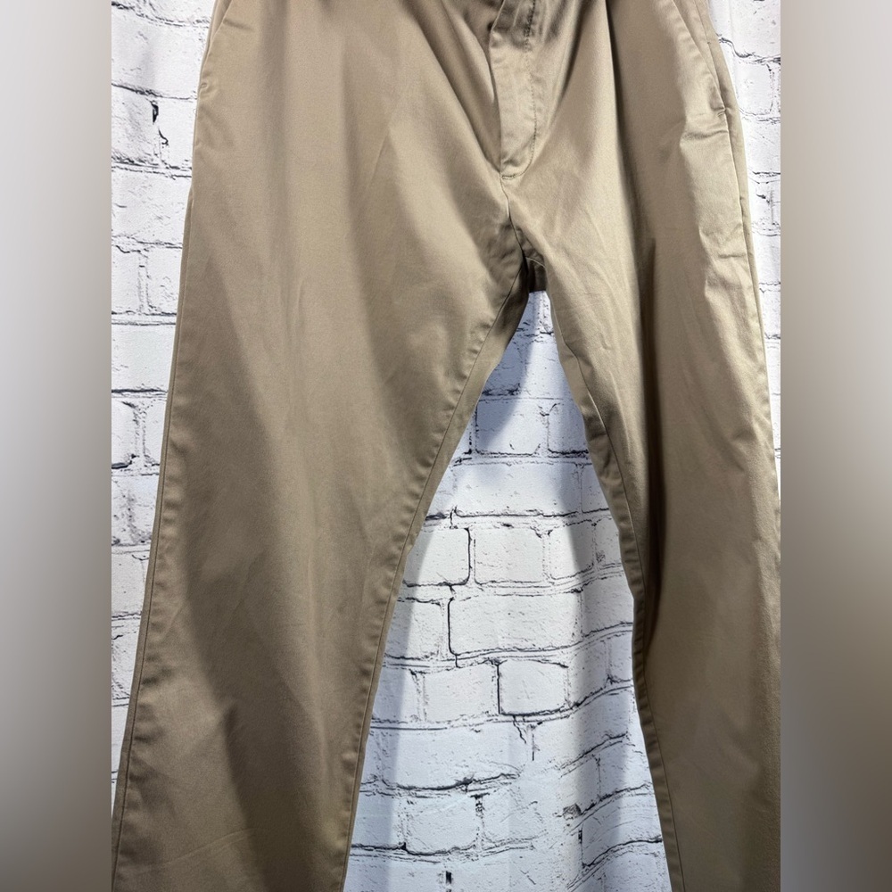 Banana Republic Men's Tan Pants 31x30 - Picture 2 of 11